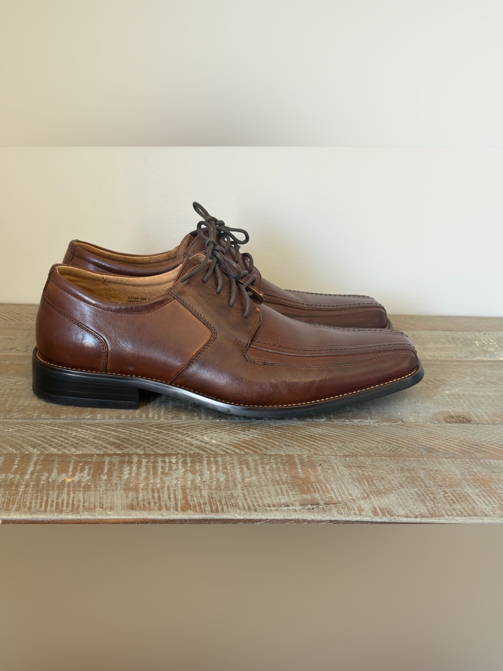 Stacy Adams Brown Leather Lace-Up Dress Shoes